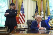 紫微排盘美媒：“我们正在夺走埃隆的朋友”，白宫要求特朗普与马斯克共同盟友选边站队